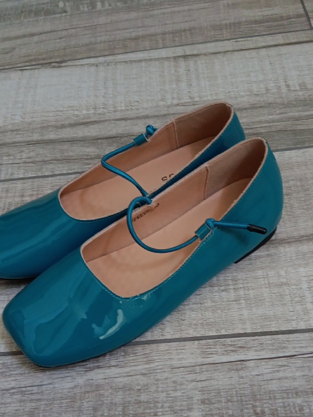 EMPRESS(AUSTRALIA)..SIZE 39 NEW!! - Picture 4 of 7